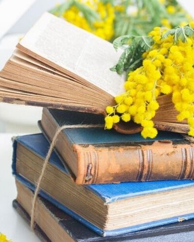 Thoughts on dating and relationships. How we start out as kids learning not to judge a book by its cover but end up going against this teaching as adults.