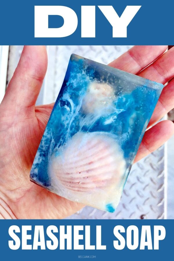 DIY seashell soap. An easy melt and pour soap recipe for summer time fun. Adult crafts to make this summer or DIY crafts to make and sell on Etsy, online and at craft fairs and farmers markets. A summer soap soap making project for DIY seashell soap for family summer fun. Easy crafts to make while bored at home. A wonderful soap crafting project using melt and pour glycerin soap base reminiscent of summertime beach trips. How to make melt and pour soap for beginners using soap embeds.