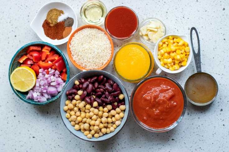 ingredients for making vegetarian chili with recipe recipe with pumpkin puree