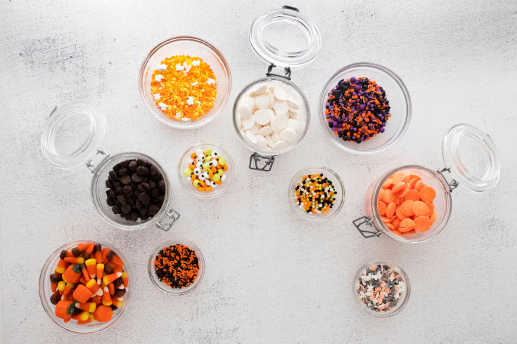 ingredients for making chocolate bark