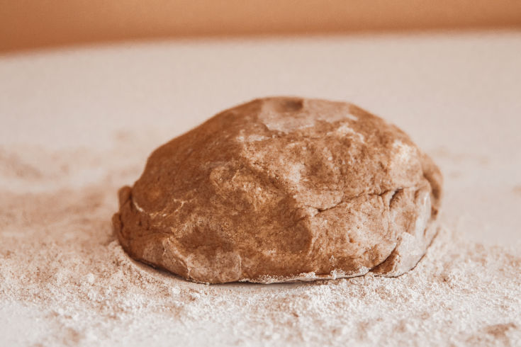 How to make a pumpkin pie crust recipe from scratch. This easy recipe for pumpkin pie crust is made with whole wheat flour and is the perfect addition to any homemade pumpkin pie recipe from scratch. Make a homemade pumpkin pie recipe from scratch to enjoy this holiday season. Includes recipes for making pumpkin puree, pumpkin pie filling, and homemade pumpkin pie crust. Plus try my wonderful recipe for pumpkin pie spice mix. The perfect pantry staple for all your favorite seasonal recipes.