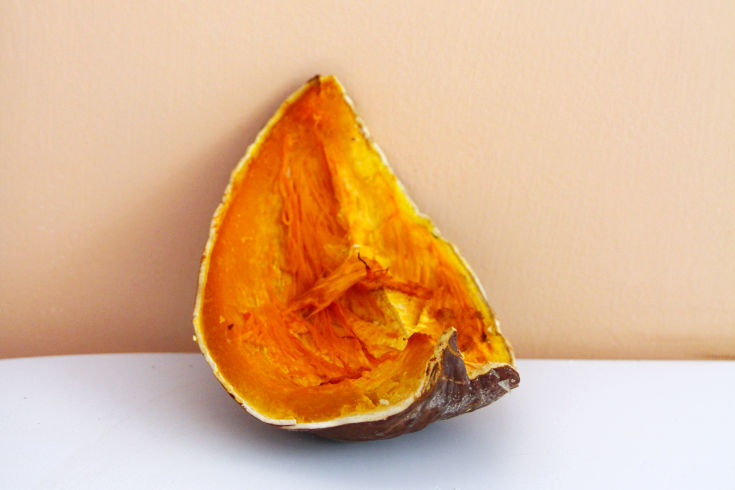 How to make pumpkin puree with sugar pumpkins for a homemade pumpkin pie recipe from scratch. An easy pumpkin puree recipe for your homemade pumpkin pies for holiday desserts. You'll need to roast sugar pumpkins for the homemade pumpkin pie recipe first, in order to make the pumpkin pie filling. To do this, you'll first need to roast the pumpkins. Then make the pumpkin puree for the pumpkin pie filling for the homemade pumpkin pie recipe.