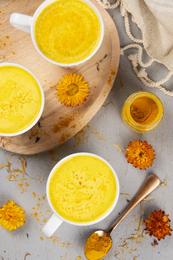 Discover golden milk benefits and learn how to make a healthy turmeric milk latte recipe to nourish your mind and body. Golden milk is a powerhouse of health benefits and can support your body and mind in several ways. Made with turmeric and honey, golden milk is a healthy and delicious drink that can boost immunity, reduce inflammation, promote sleep and aid with digestion. This homemade remedy is perfect for cold and flu season as it's a great way to naturally support your immune system.