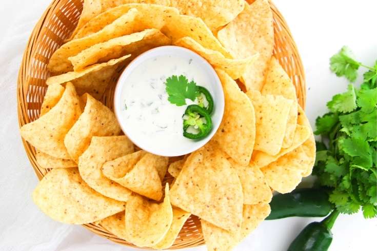 Jalapeno ranch dip recipe. An easy appetizer idea for game day snacks or holiday gatherings. Learn how to make jalapeno ranch dip with this dairy free jalapeno ranch dip recipe. You can’t have a game day without finger food for your guests. This easy game day snack recipe is perfect for friends and family to enjoy while watching football, even if they have dietary restrictions. Discover how to make dairy free game day snacks for your guests with my dairy free jalapeno ranch dip recipe.