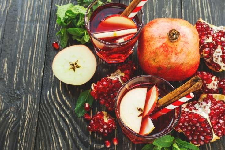 ingredients to make pomegranate cider (1)