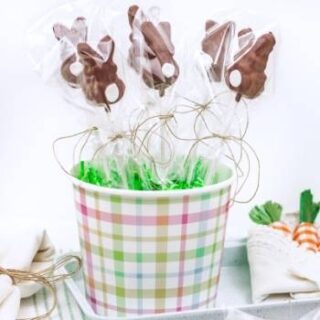 chocolate covered peeps pops