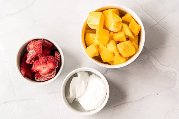 ingredients to make yogurt and fruit popsicles