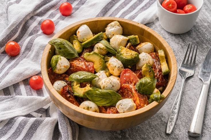 roasted tomato caprese salad recipe (1)