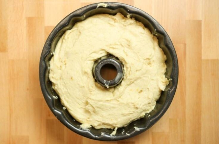 fill bundt pan with cake batter