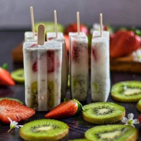 kiwi strawberry popsicles