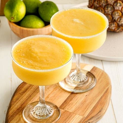 How to Make Mango and Pineapple Mocktails Frozen Mocktail Recipe