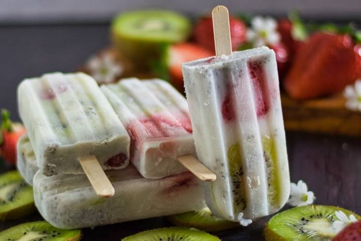 vegan strawberry popsicle recipe