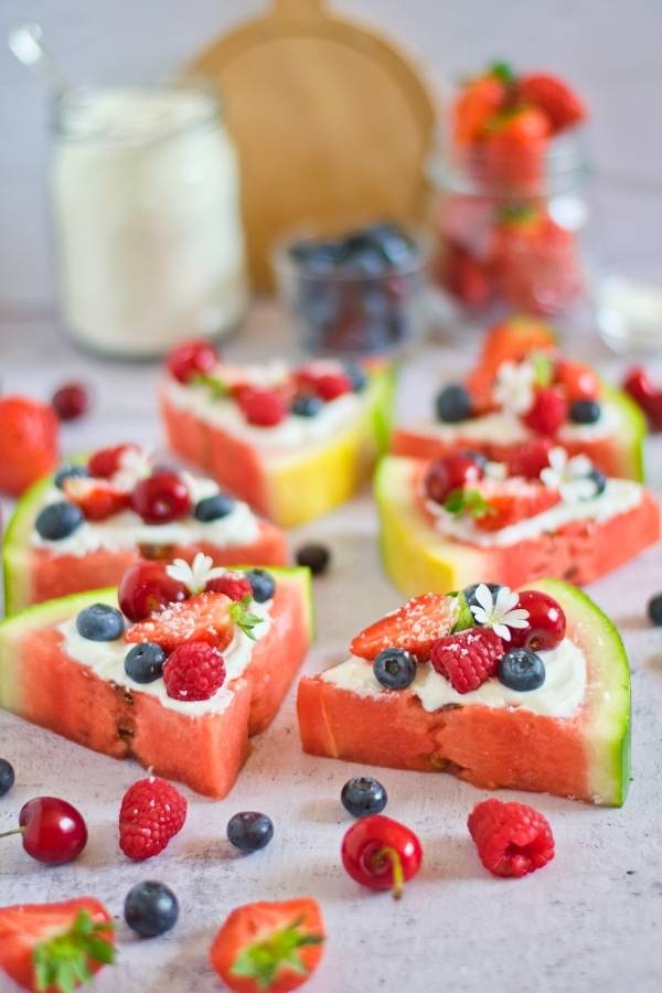 healthy watermelon pizza with fruit