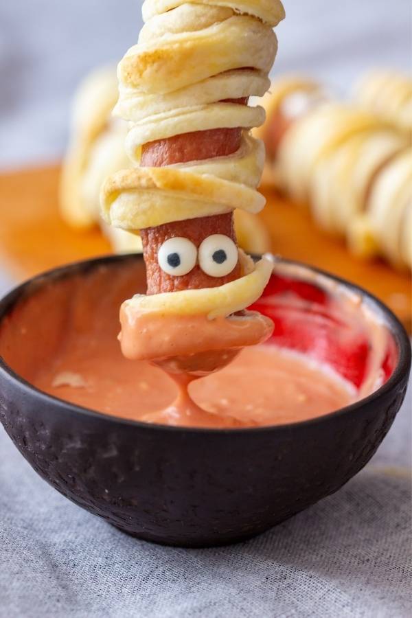 dipping sauces for mummy hot dogs