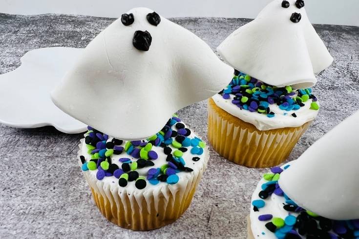 how to make festive halloween desserts