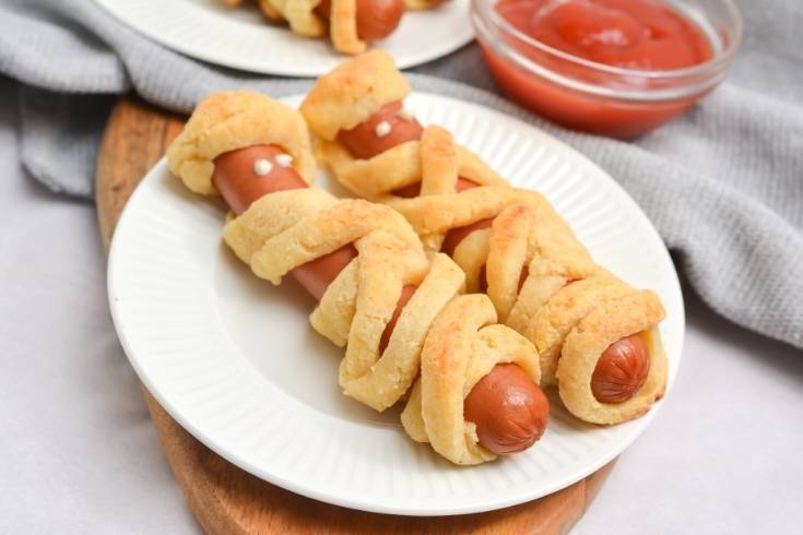 mummy hot dogs